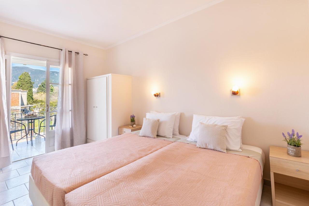 Albatross Apartments By Konnect, Ipsos Corfu מראה חיצוני תמונה